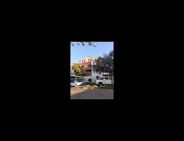 2 BEDROOM APARTMENT FOR SALE IN LONEHILL